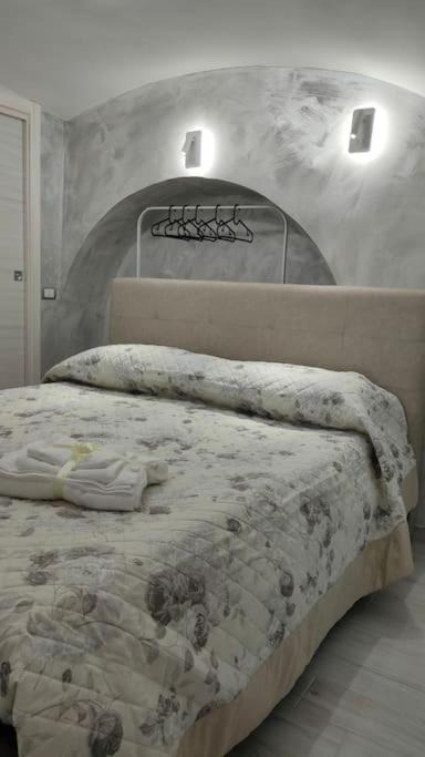 Il Duomo A Due Passi Apartment Naples